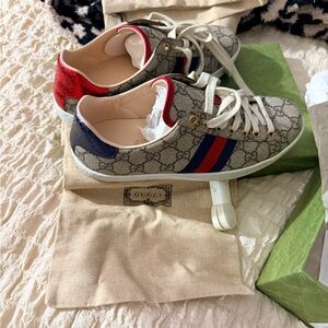 Gucci Beige Sneakers with Red and Blue Details